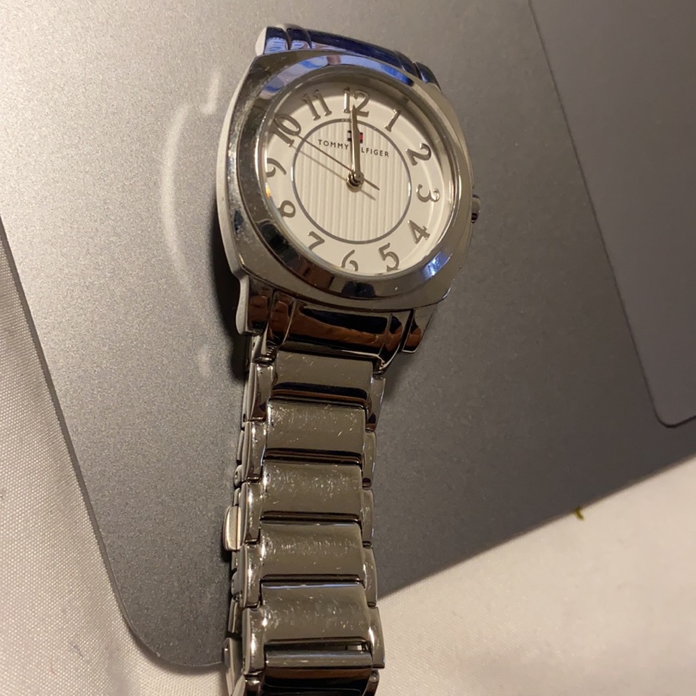 Watch - Picture 5 of 6
